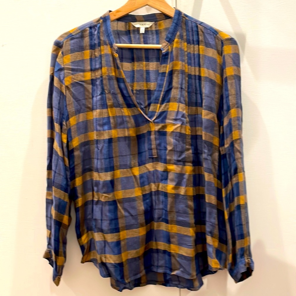 Lucky brand women’s shirt